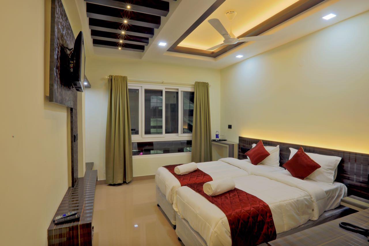 Отель Kenz Residency Коччи Экстерьер фото